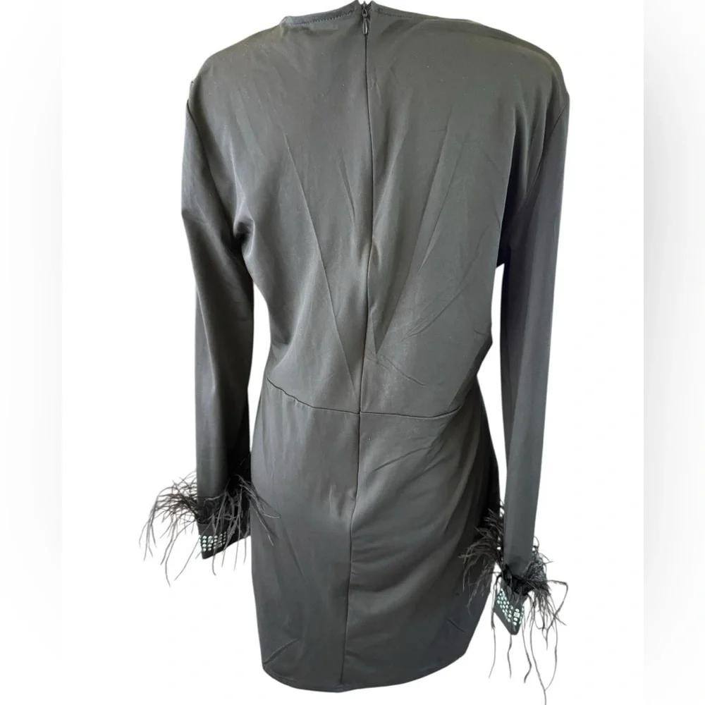 Women’s Black and Cream Dress with Feather Cuffs EUC Size XL